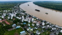 Warga Mengkatip masih menghadapi listrik terbatas dan akses mahal menuju Buntok, ibu kota Kabupaten Barito Selatan.