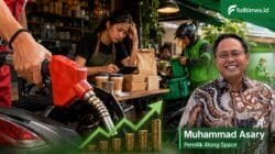 Muhammad Asary Pemilik Along Space dalam thumbnail berita tentang dampak kenaikan harga Pertamax terhadap UMKM F&B