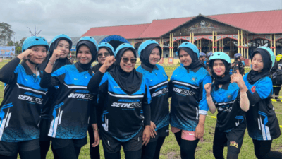 Dari dapur umum hingga pemadaman api, Lady Fire BPK Seth Adji menunjukkan bahwa relawan perempuan mampu hadir di garis kerja kemanusiaan.