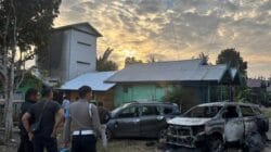 Kondisi kendaraan di sekitar lokasi pascainsiden operasi penggerebekan sabu di Desa Tumbang Kalemei, Kecamatan Katingan Tengah, Kabupaten Katingan. Sumber foto Istimewa.