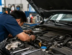 Kebiasaan Pengemudi Diam Diam Merusak Mesin Kendaraan Setiap Hari