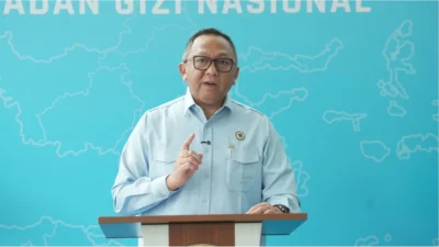 Ketut Sumedana menyampaikan keterangan BGN mengenai insiden MBG Batang